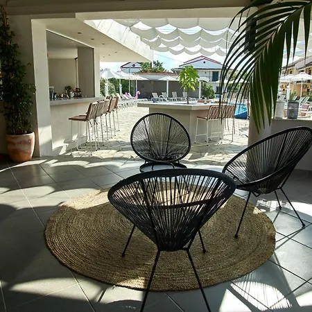 Fardini Seaside Кавос